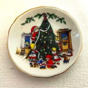 Vintage Japanese Porcelain Miniature Plate with Christmas Scene